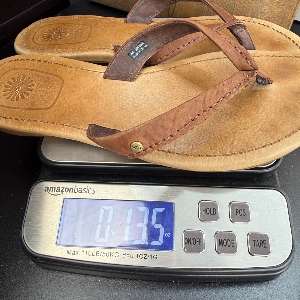 UGG Tuolumne Leather Flip Flop Sandals Tan Brown Thong  Womens 9 - Picture 8 of 8